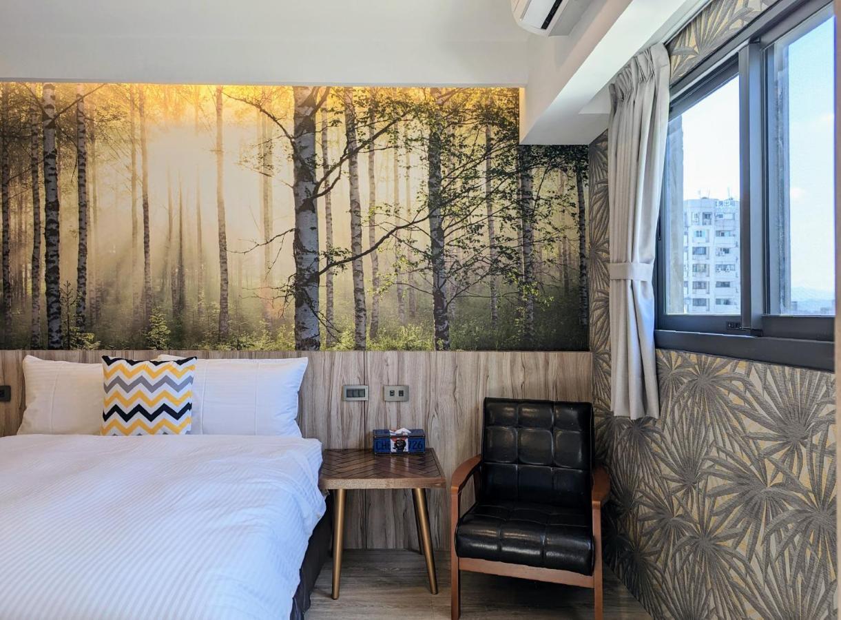 K Hotel - Yizhong Taichung Exterior photo