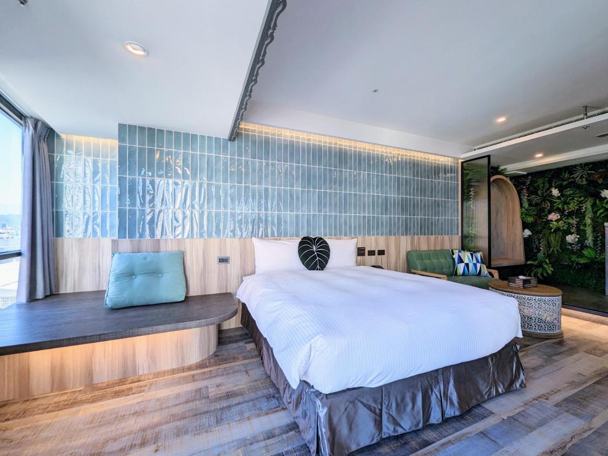 K Hotel - Yizhong Taichung Exterior photo