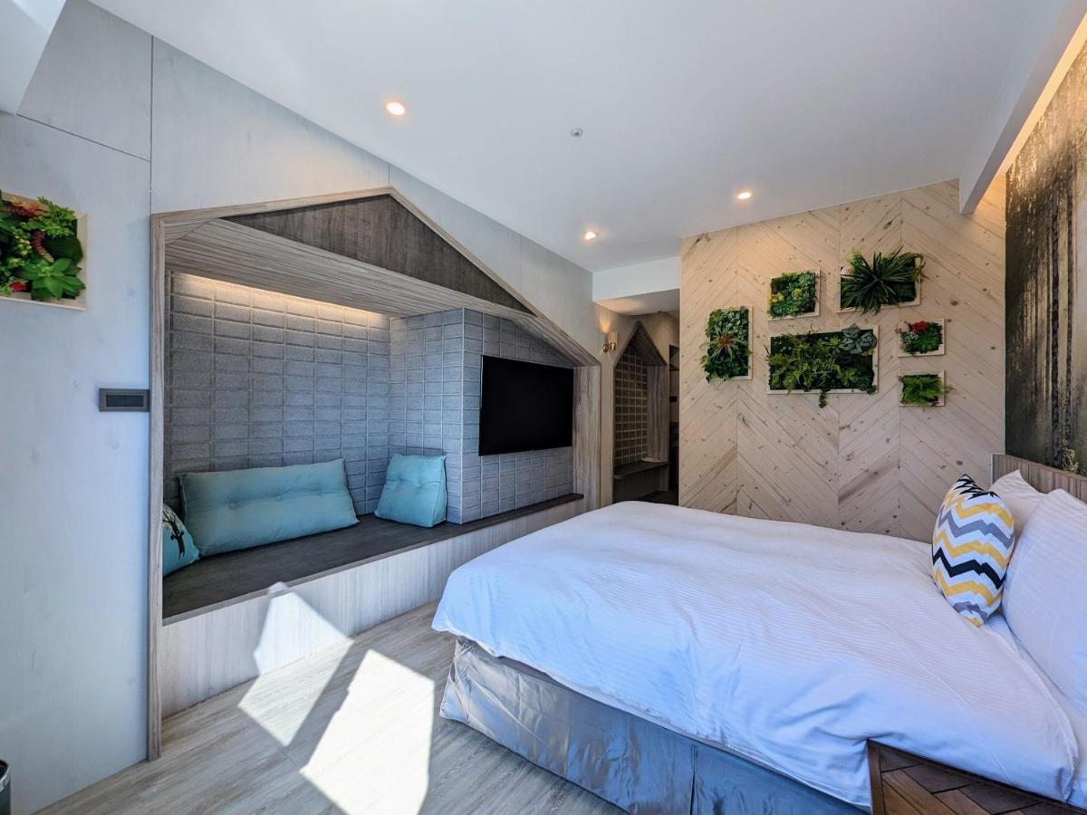 K Hotel - Yizhong Taichung Exterior photo