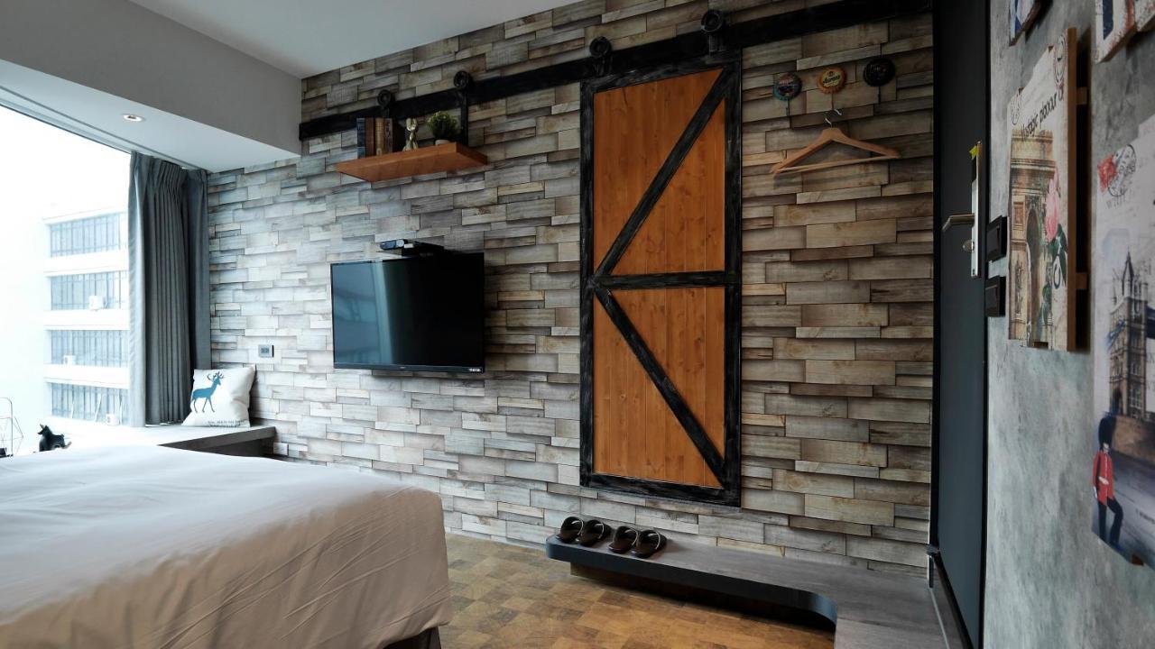 K Hotel - Yizhong Taichung Exterior photo