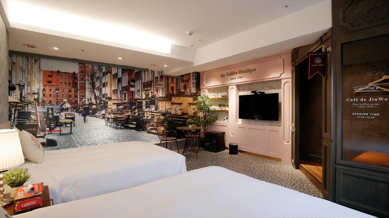 K Hotel - Yizhong Taichung Exterior photo