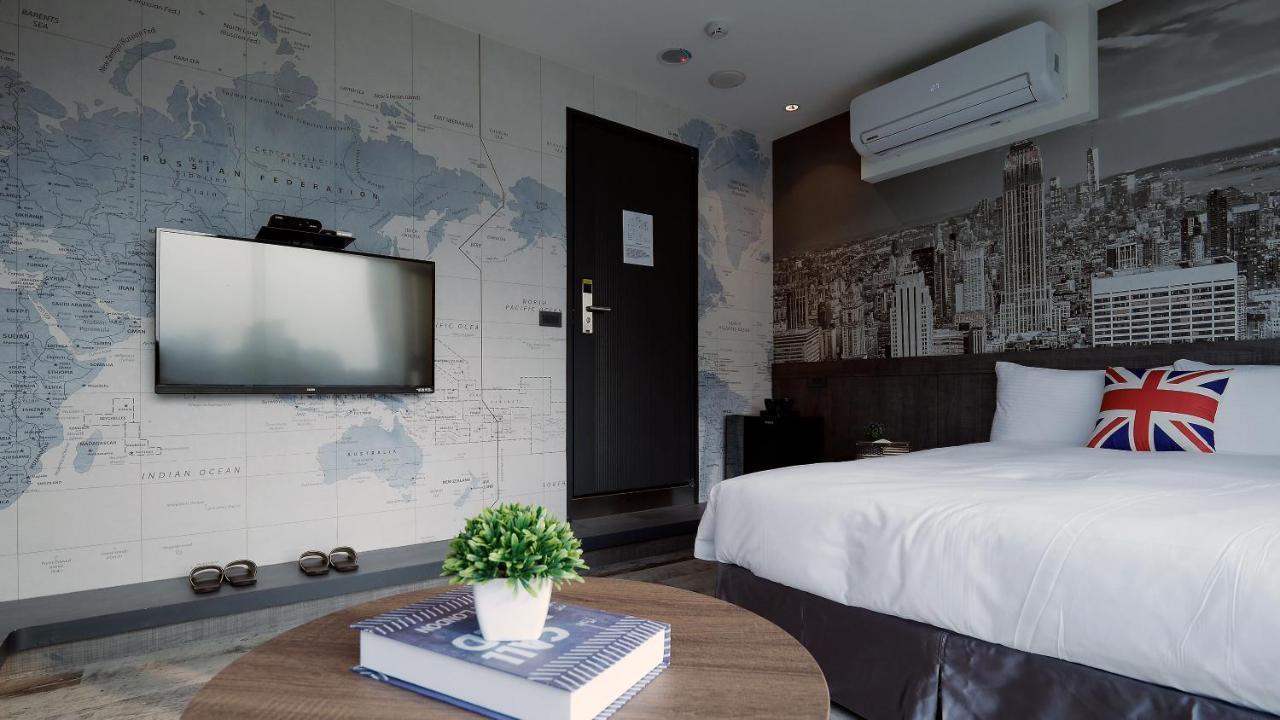 K Hotel - Yizhong Taichung Exterior photo