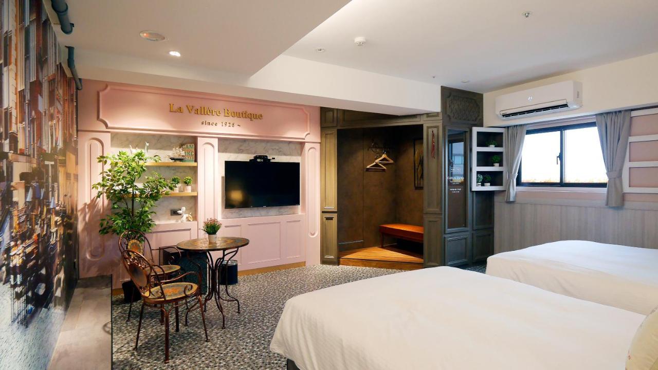 K Hotel - Yizhong Taichung Exterior photo